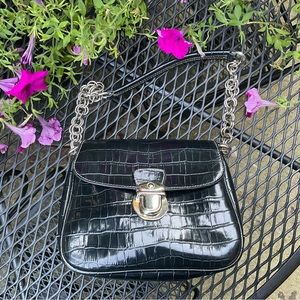 Adorable Black Shiny Silver Hardware & Chain Alligator Texture Bag!